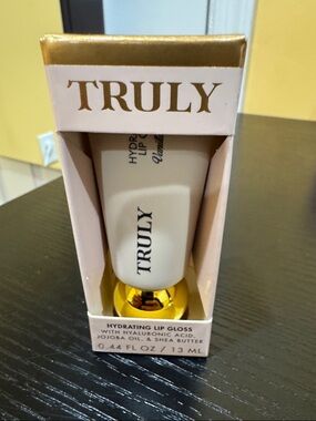 TRULY Hydrating Lip Gloss - vanilla baby nude beige shade  semi sheer - 13 ml
